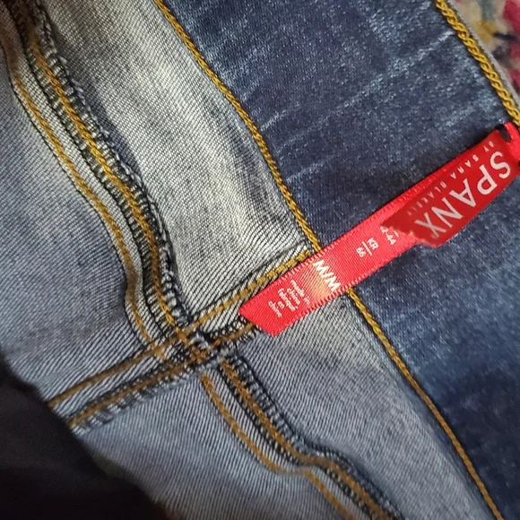 SPANX distressed ankle skinny denim legging - Picture 3 of 5